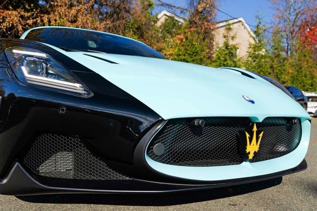 Used 2025 Maserati MC20 Coupe image 14