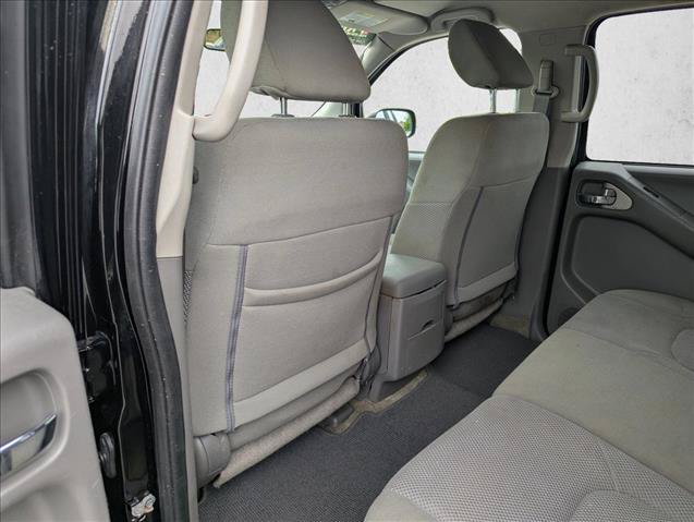 Used 2018 Nissan Frontier SV AWD/4WD image 23