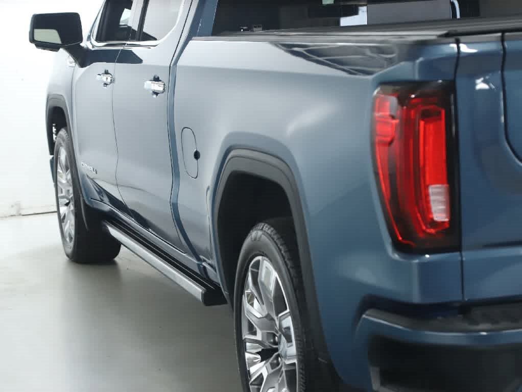 Used 2025 GMC Sierra 1500 Denali w/ Denali Reserve Package AWD/4WD image 41