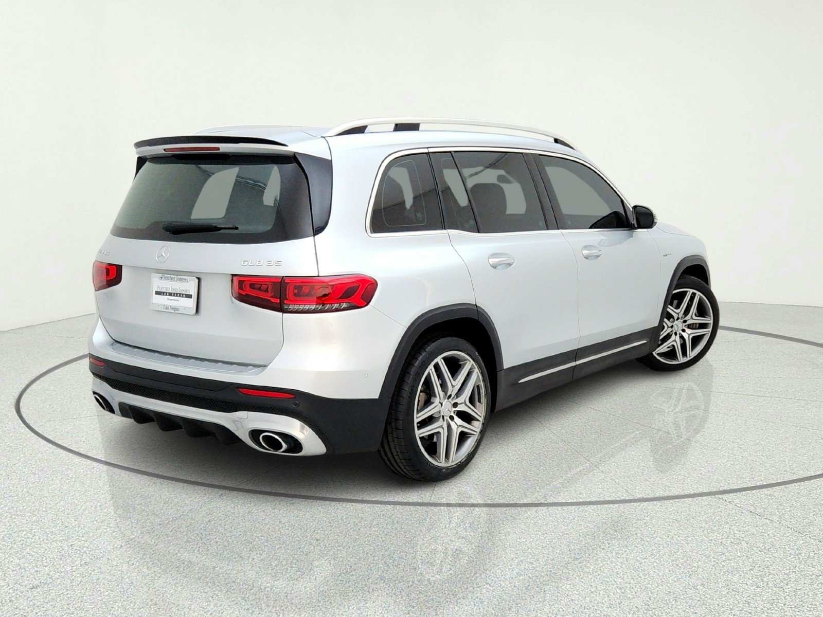 Certified 2022 Mercedes-Benz GLB 35 AMG 4MATIC image 9