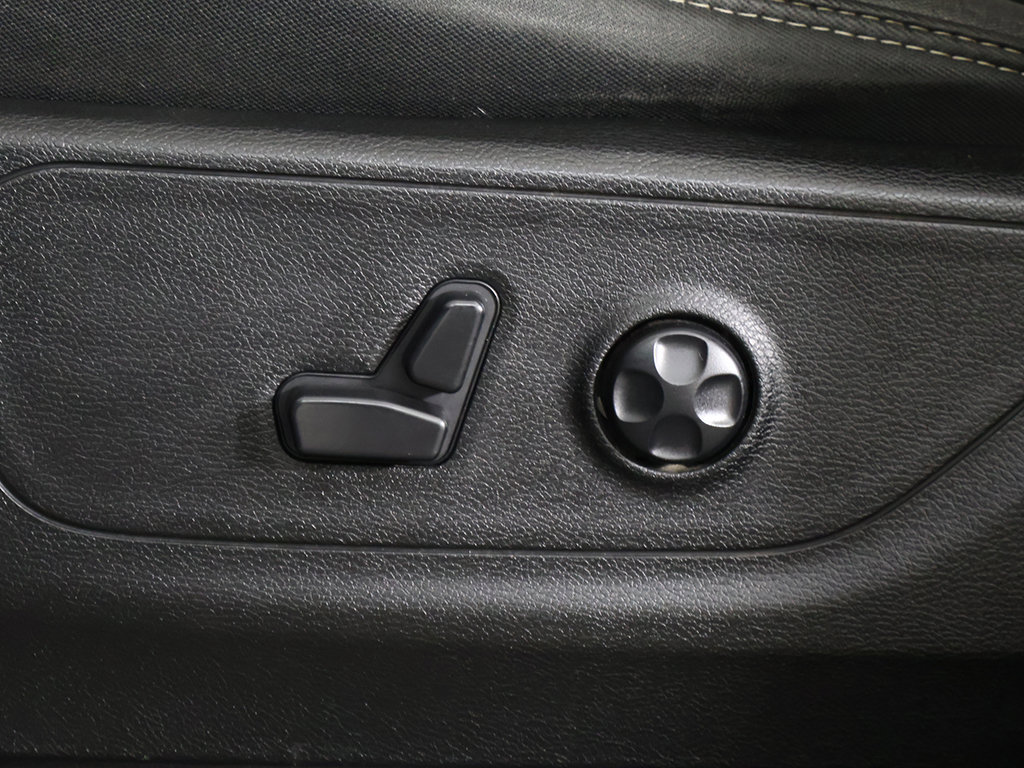 Used 2020 RAM 1500 Big Horn AWD/4WD image 30