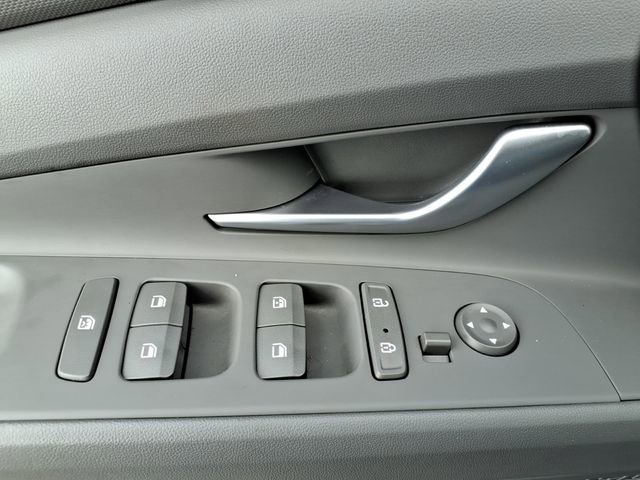 Used 2023 Hyundai Elantra Blue w/ Preferred Accessory Package image 24