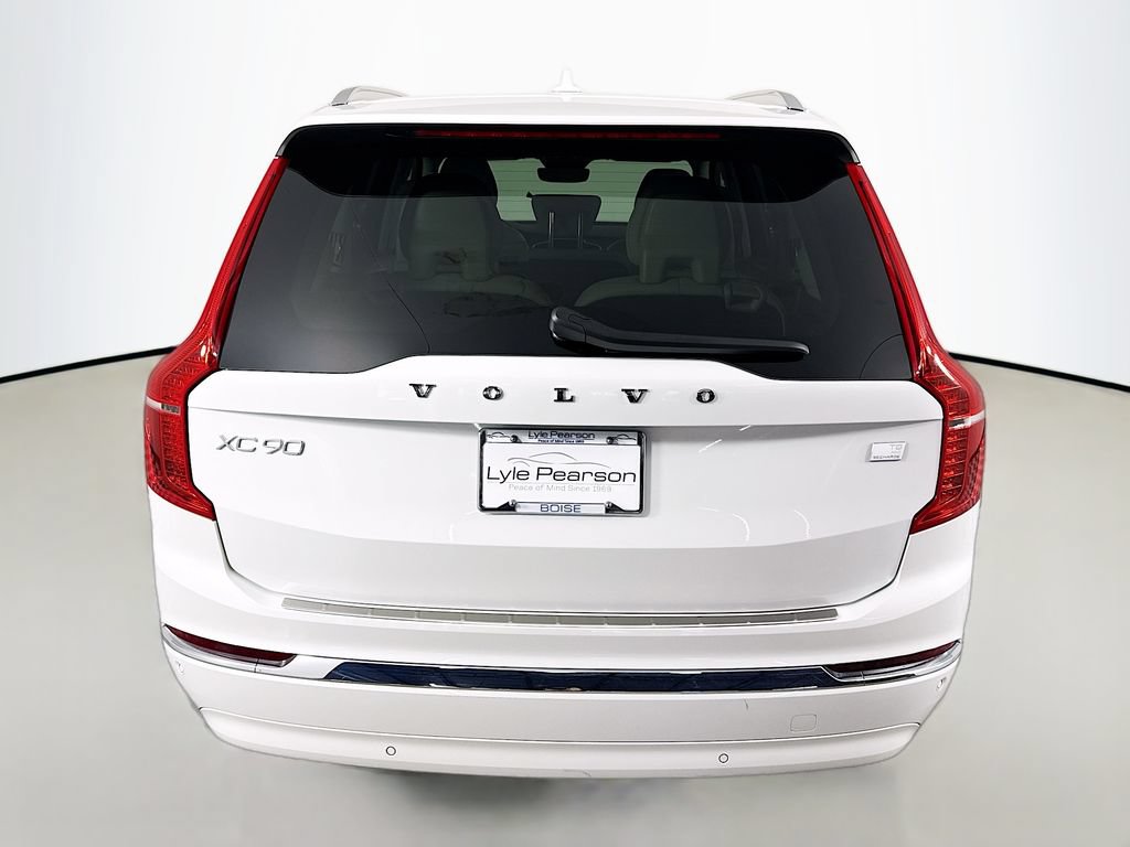 Used 2024 Volvo XC90 T8 Plus w/ Protection Package Premier AWD/4WD image 10