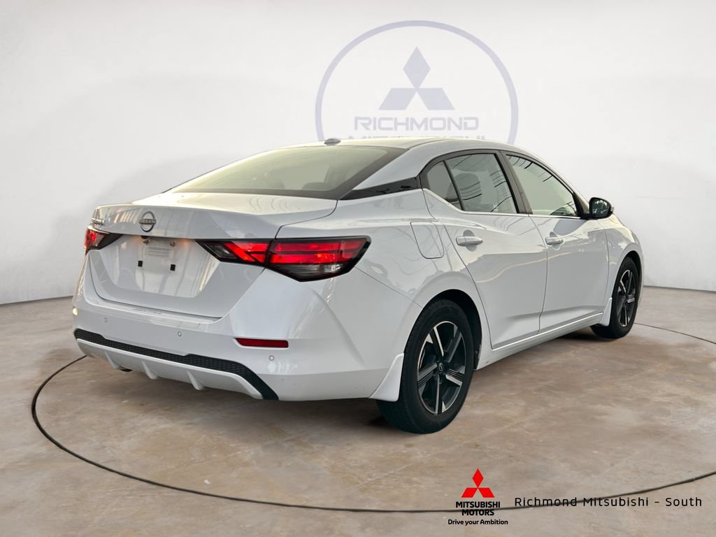 Used 2025 Nissan Sentra SV w/ All-Weather Package FWD image 3