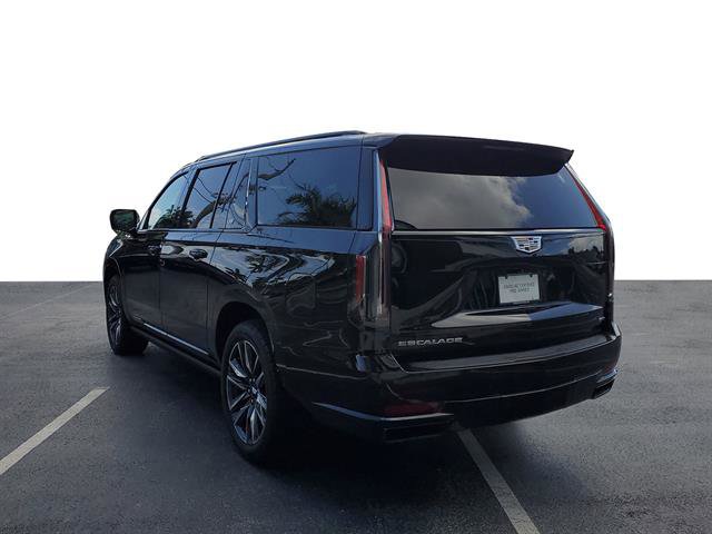 Certified 2022 Cadillac Escalade ESV Sport w/ Touring Package AWD/4WD image 3