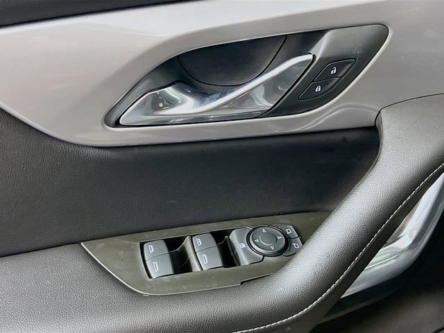 Used 2024 Chevrolet Blazer LT image 9