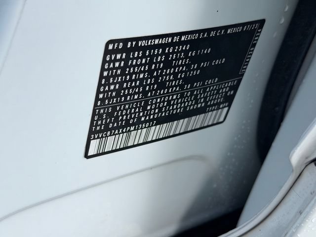 Certified 2023 Volkswagen Tiguan SE R-Line FWD image 18