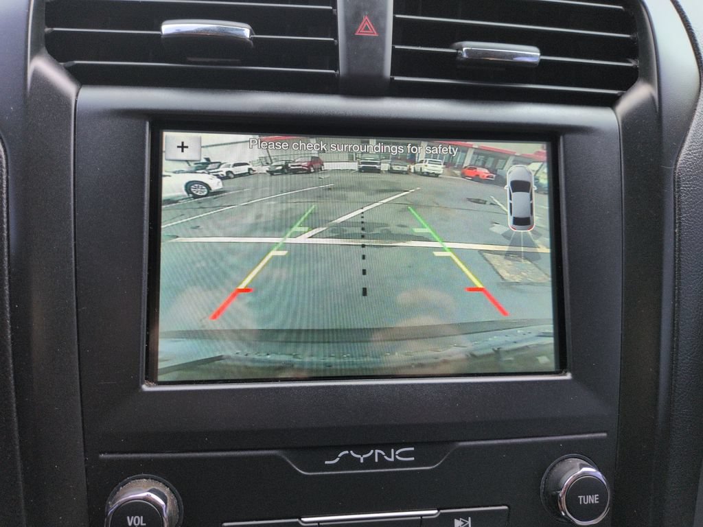 Used 2019 Ford Fusion SE w/ Equipment Group 151A FWD image 20