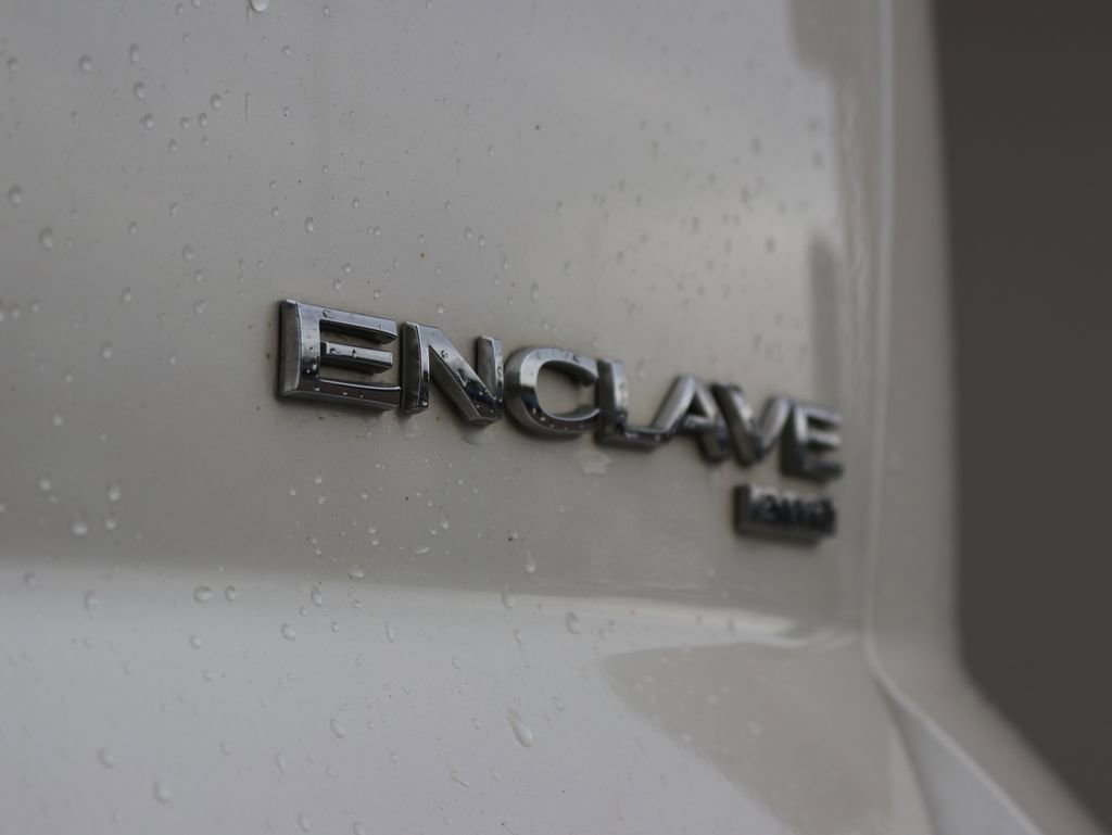 Used 2014 Buick Enclave Premium image 15