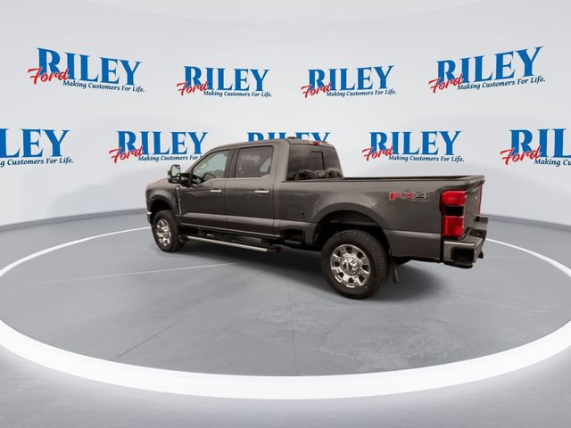 New 2026 Ford F250 Lariat w/ Chrome Package image 6