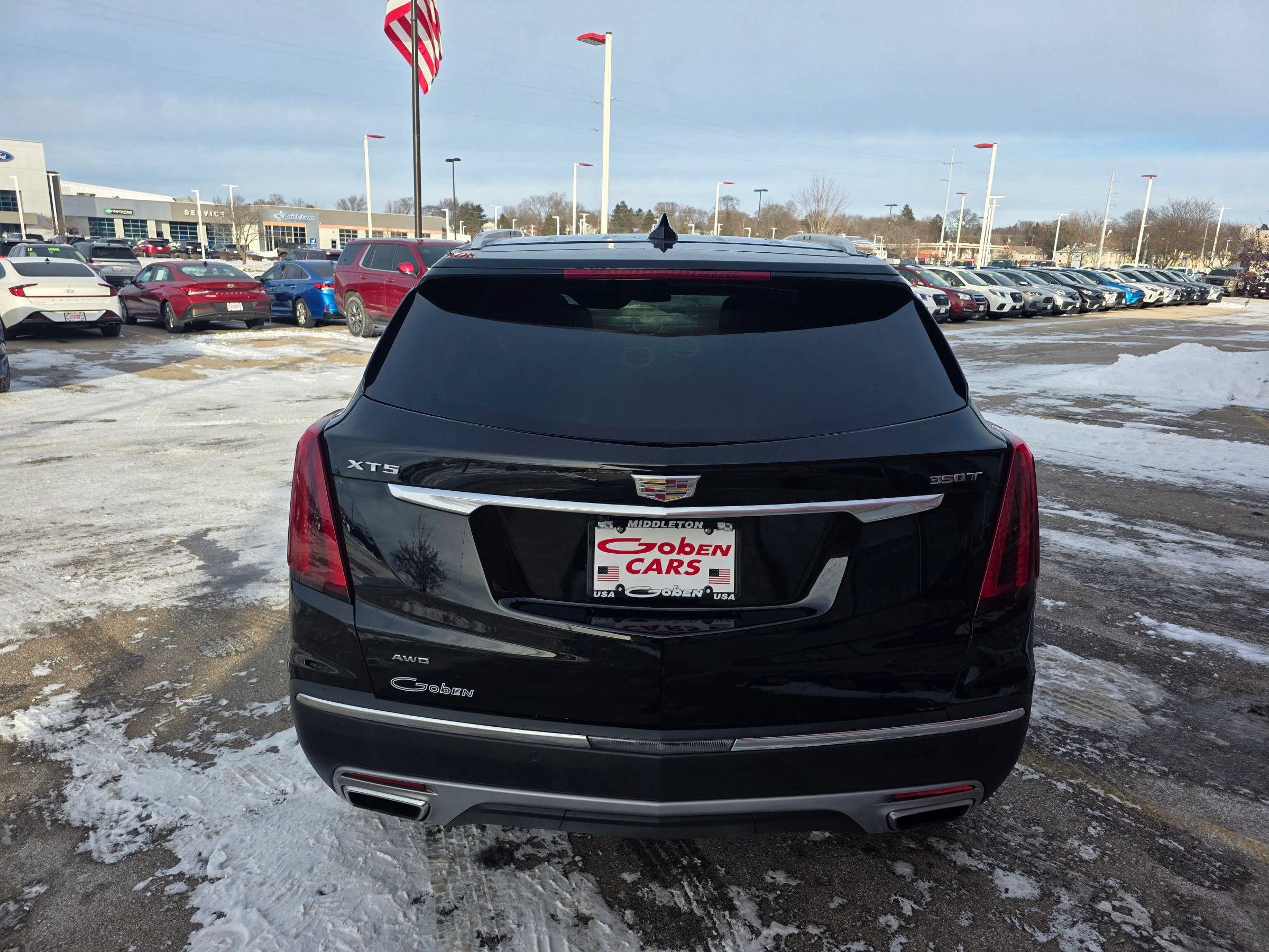 Used 2024 Cadillac XT5 Premium Luxury AWD/4WD image 4