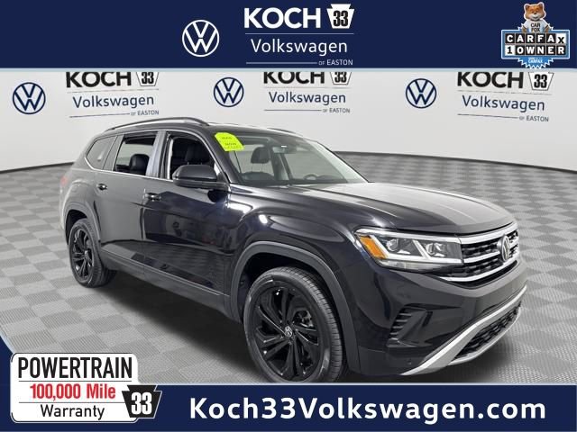Used 2023 Volkswagen Atlas SE w/ Black Wheel Package