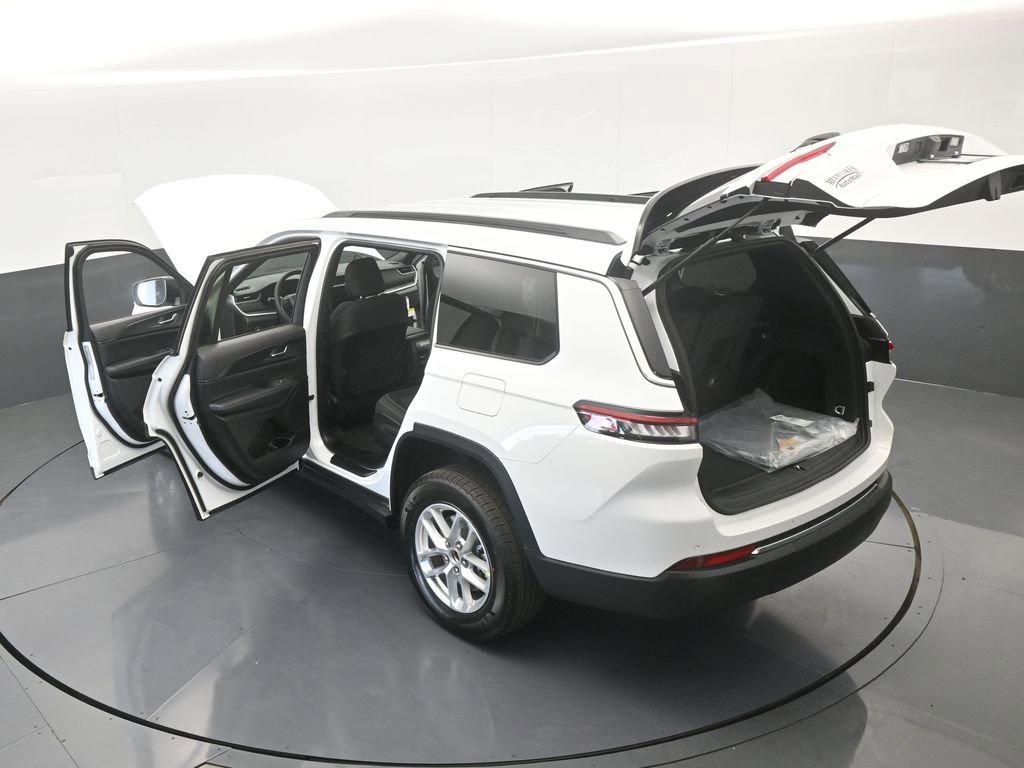 New 2026 Jeep Grand Cherokee L Laredo image 62