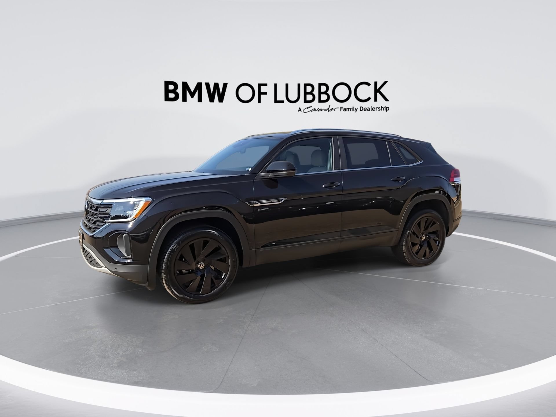 Used 2026 Volkswagen Atlas Cross Sport SE AWD/4WD image 5