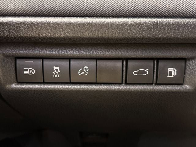Certified 2025 Toyota Camry LE FWD image 22