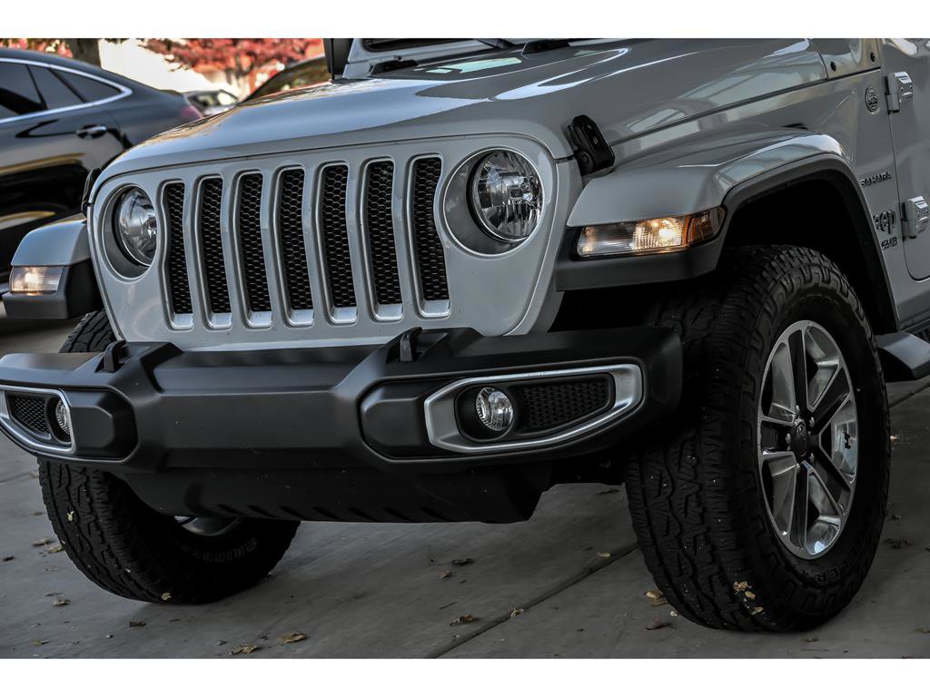 Used 2020 Jeep Wrangler Unlimited Sahara image 4