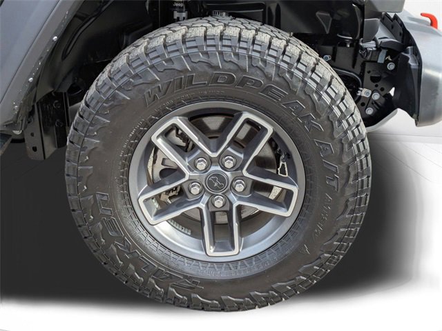Used 2024 Jeep Gladiator Mojave w/ Convenience Group image 11
