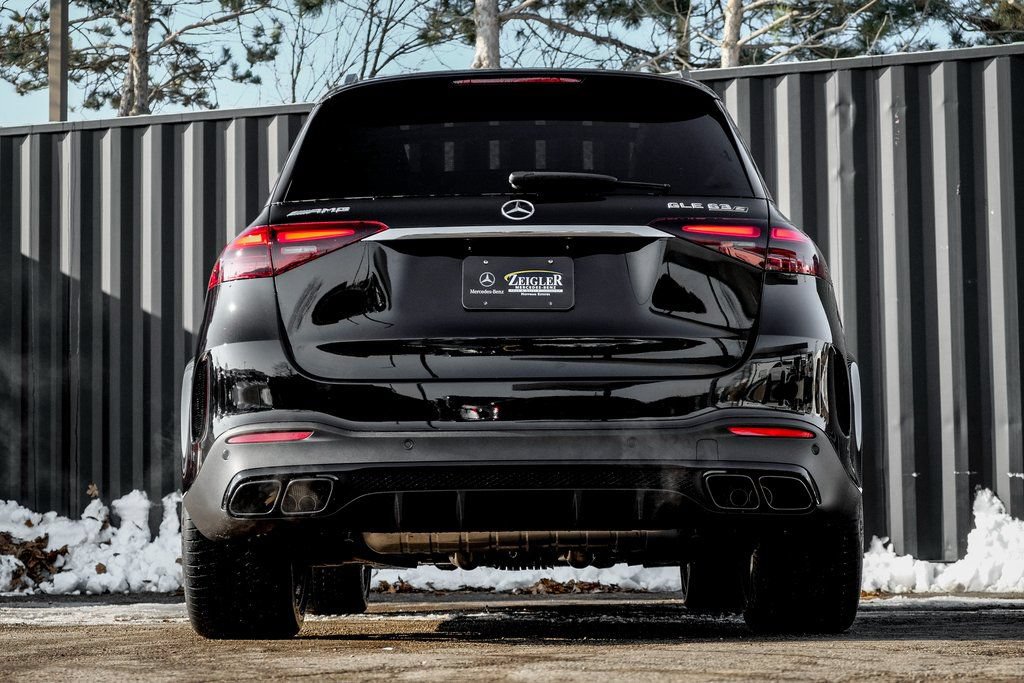 New 2026 Mercedes-Benz GLE 63 AMG S image 9
