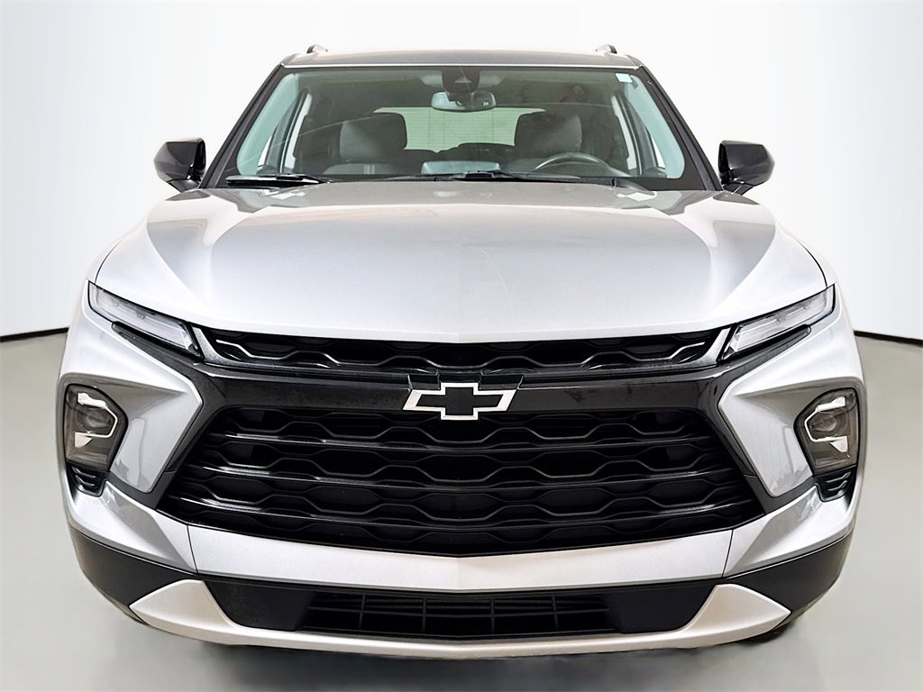 Certified 2023 Chevrolet Blazer LT w/ Convenience Package image 2