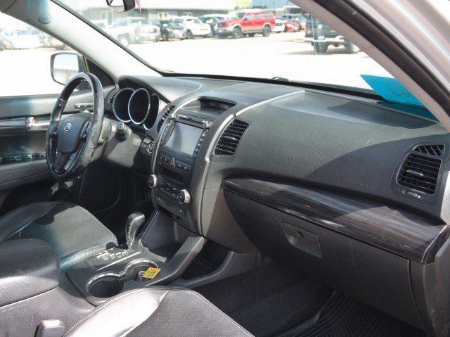 Used 2012 Kia Sorento SX w/ SX Premium Pkg AWD/4WD image 28