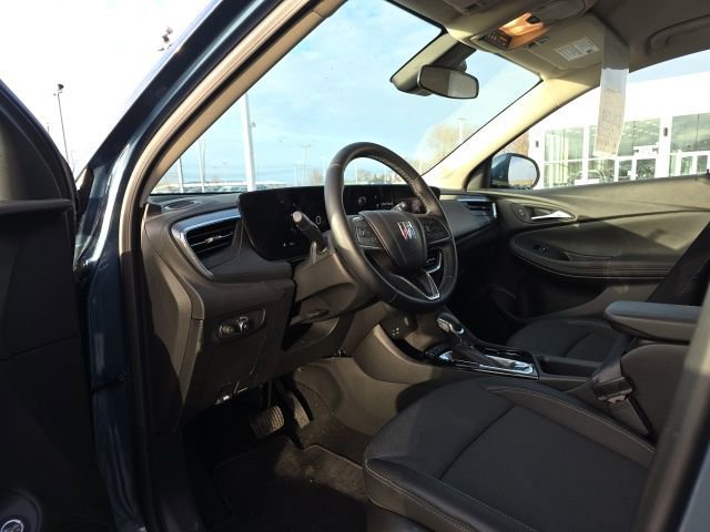 Used 2024 Buick Encore GX Preferred w/ Comfort Package image 13