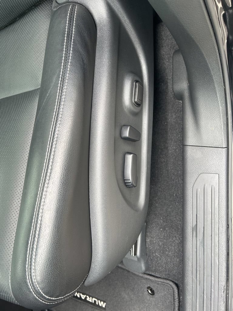 Used 2024 Nissan Murano SL FWD image 20