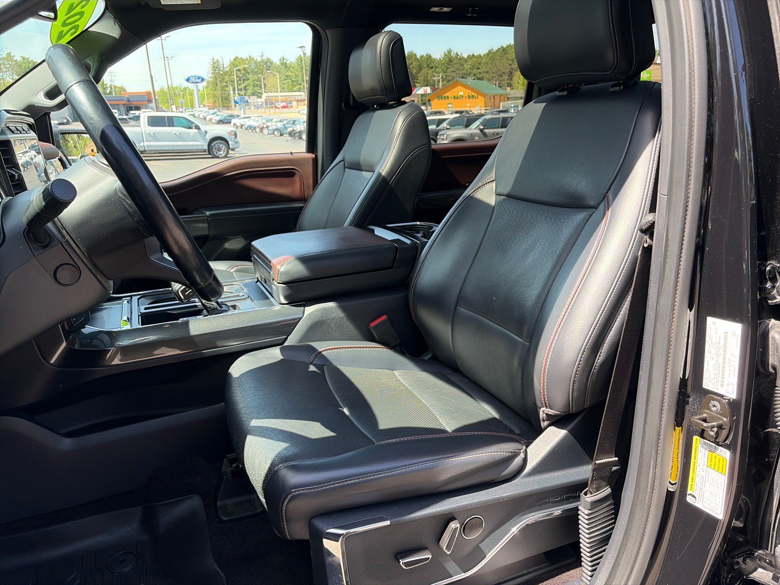 Used 2021 Ford F150 Lariat w/ Equipment Group 502A High AWD/4WD image 14