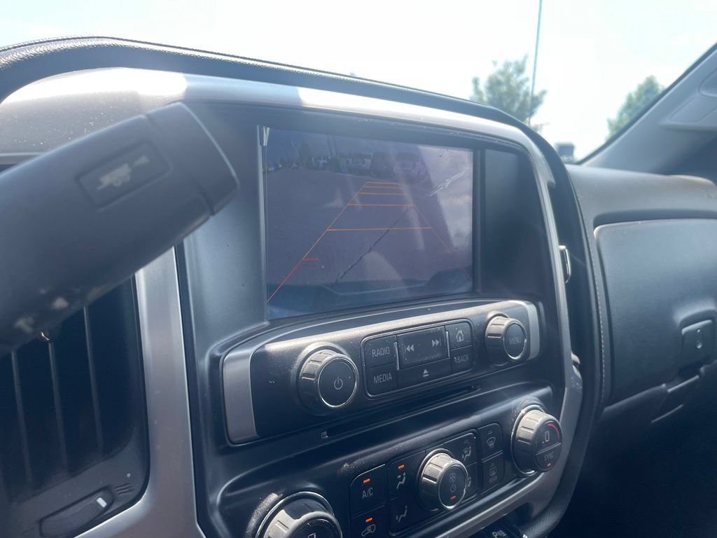 Used 2015 GMC Sierra 1500 SLE w/ SLE Value Package RWD image 16