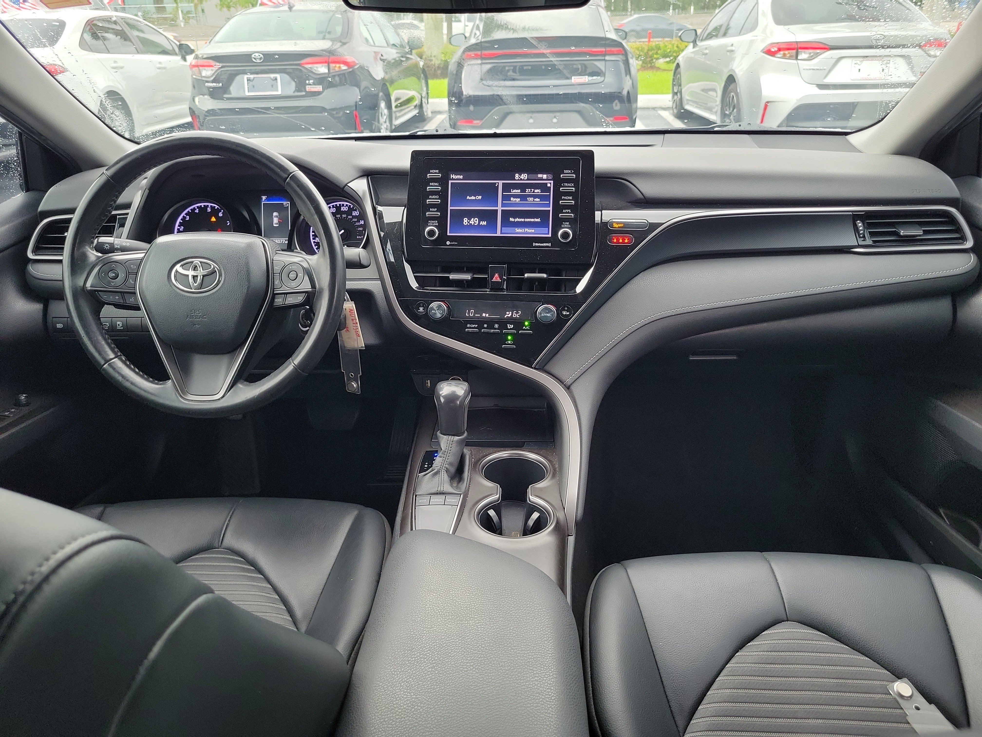 Used 2022 Toyota Camry SE FWD image 16