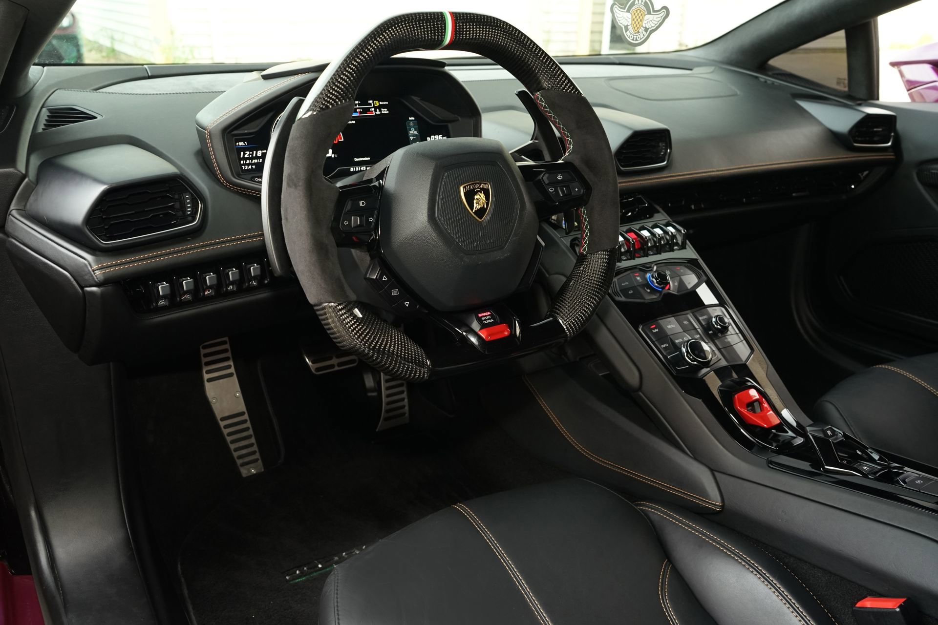 Used 2016 Lamborghini Huracan LP 610-4 image 17