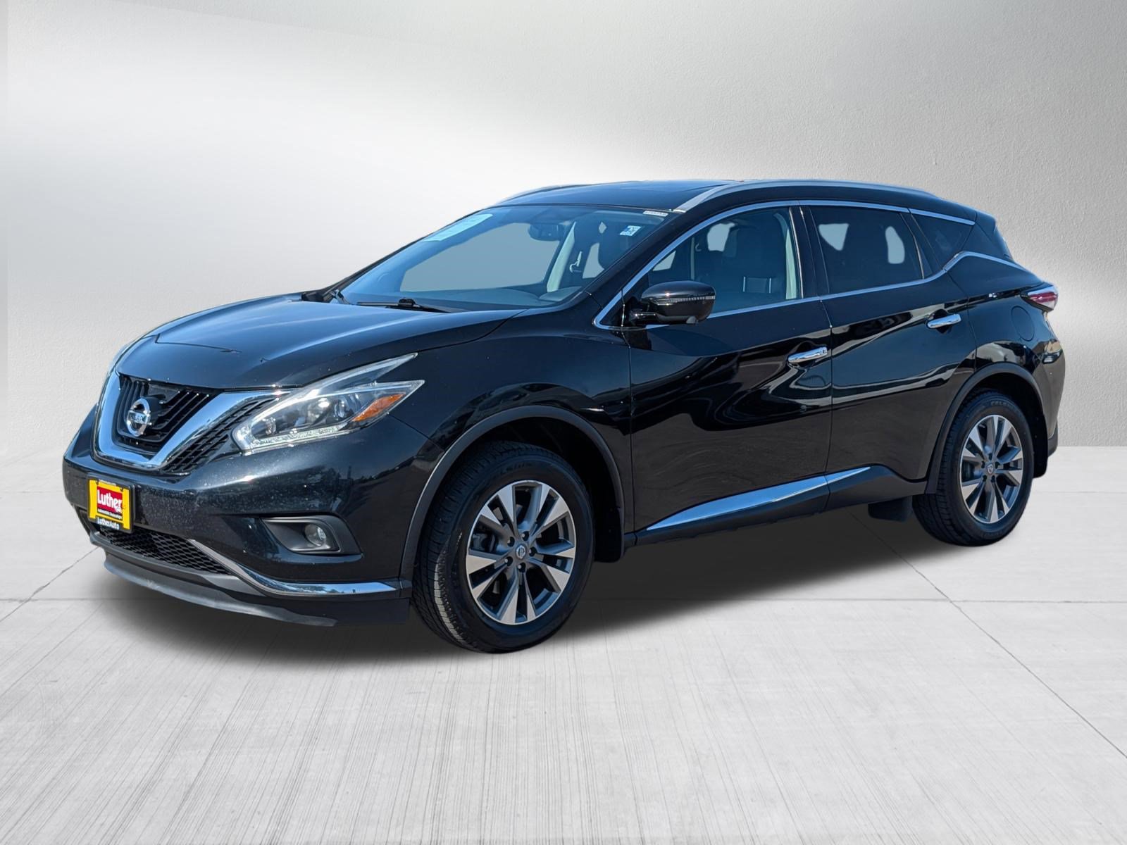 Used 2018 Nissan Murano SL w/ Moonroof Package AWD/4WD image 3