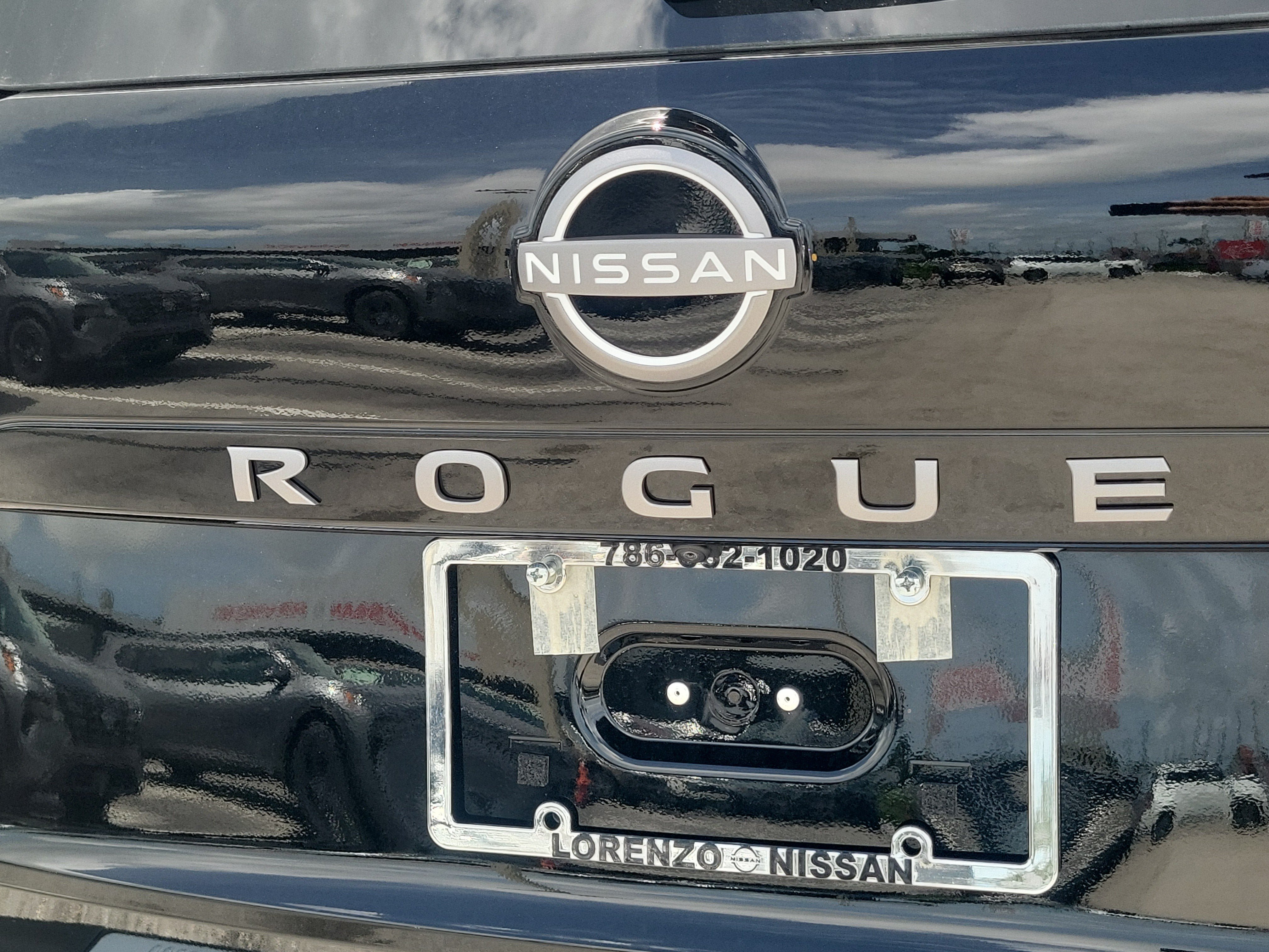 New 2027 Nissan Rogue SV FWD image 8