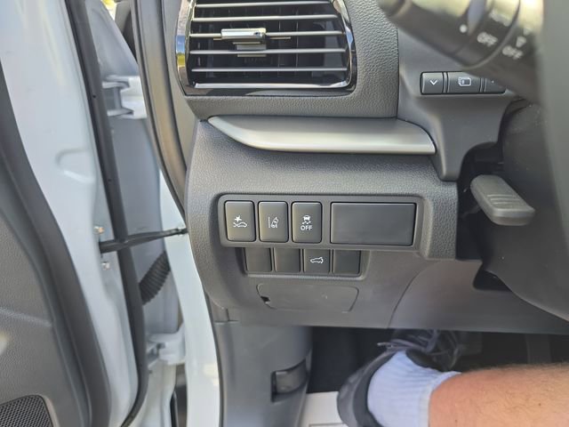 New 2025 Mitsubishi Eclipse Cross SEL AWD/4WD image 19