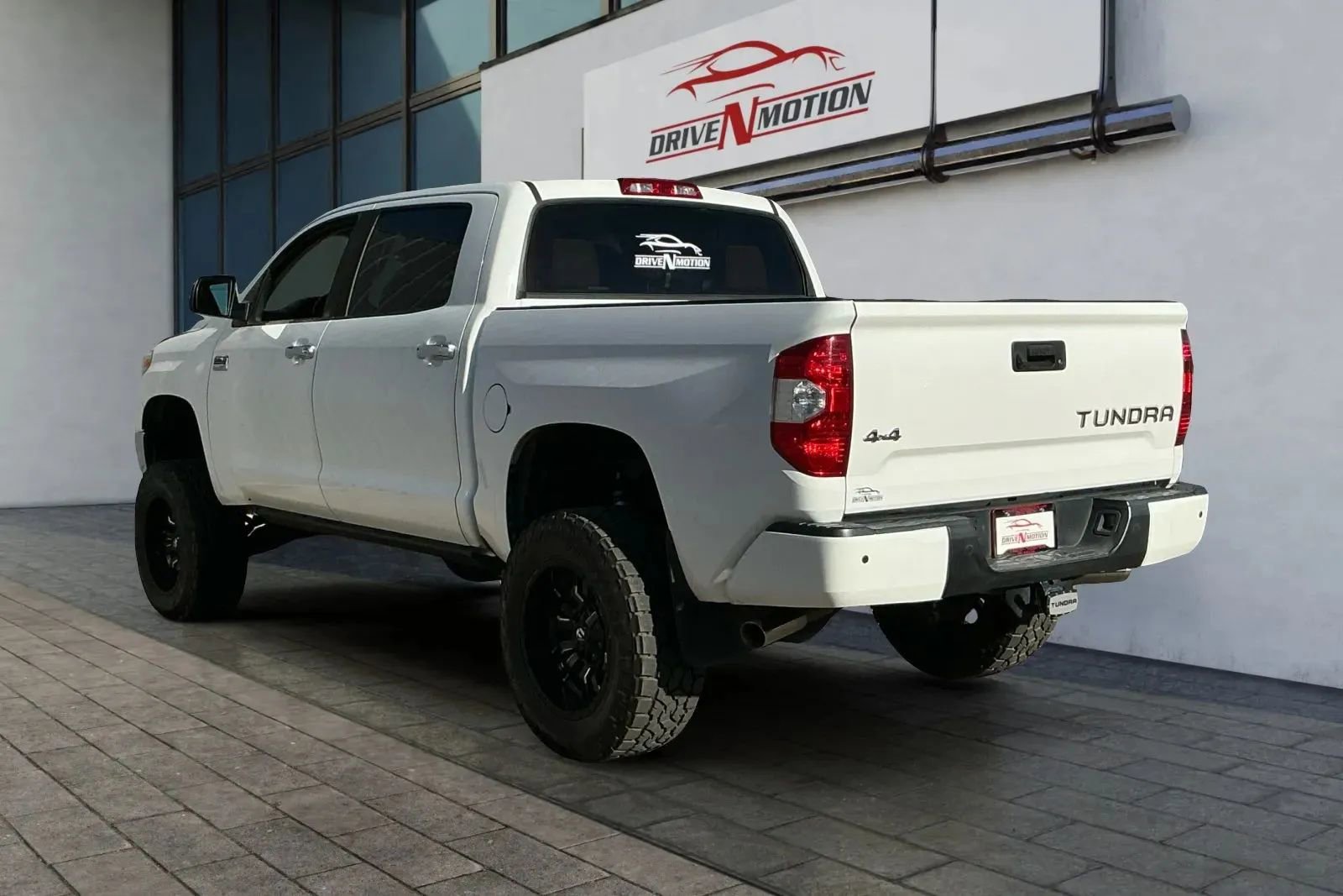 Used 2018 Toyota Tundra 1794 Edition image 6
