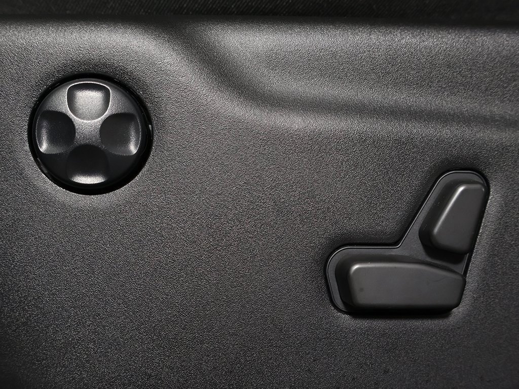 Used 2021 Jeep Grand Cherokee Limited w/ Quick Order Package 2GK 80th image 28