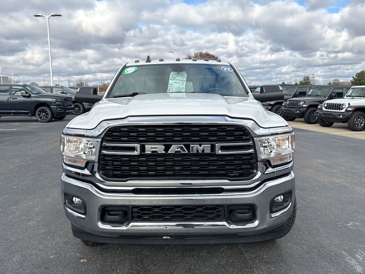Used 2022 RAM 3500 Big Horn image 8