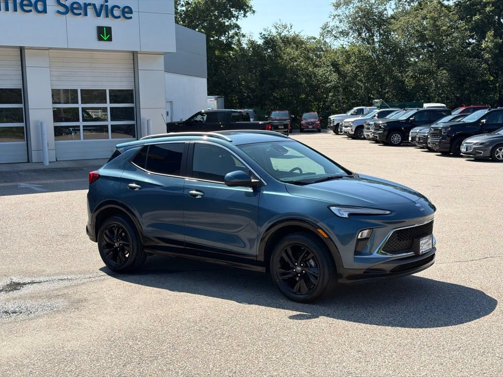 Certified 2024 Buick Encore GX Sport Touring AWD/4WD image 8