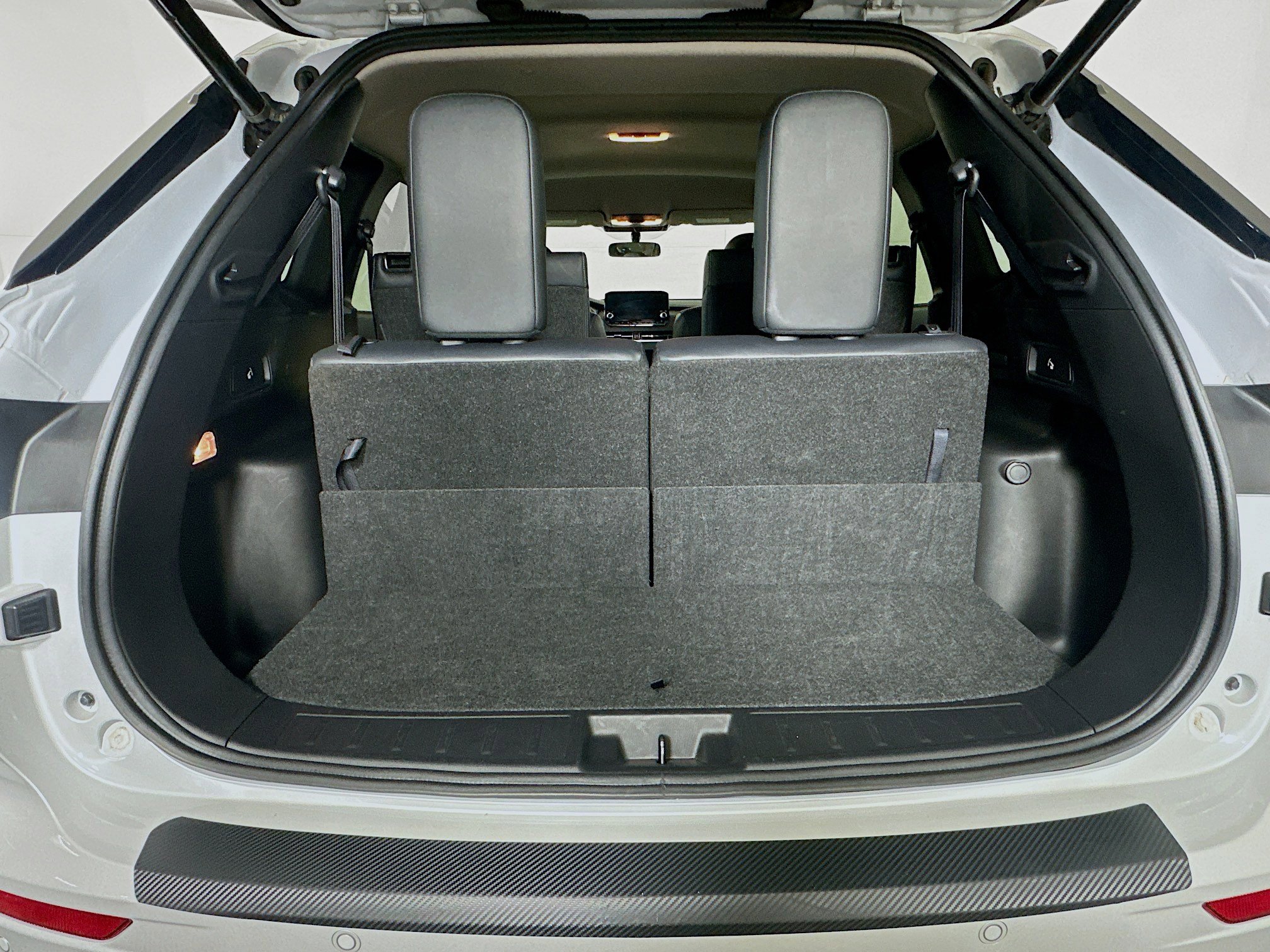 Used 2024 Mitsubishi Outlander SE image 30