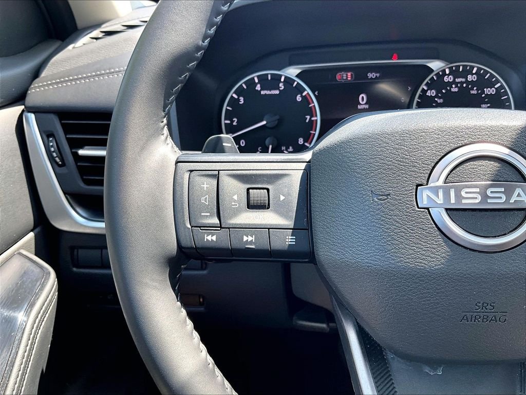 Certified 2026 Nissan Rogue SV AWD/4WD image 22