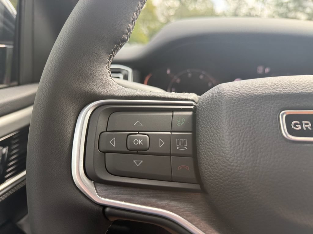 New 2026 Jeep Grand Wagoneer L Limited AWD/4WD image 22