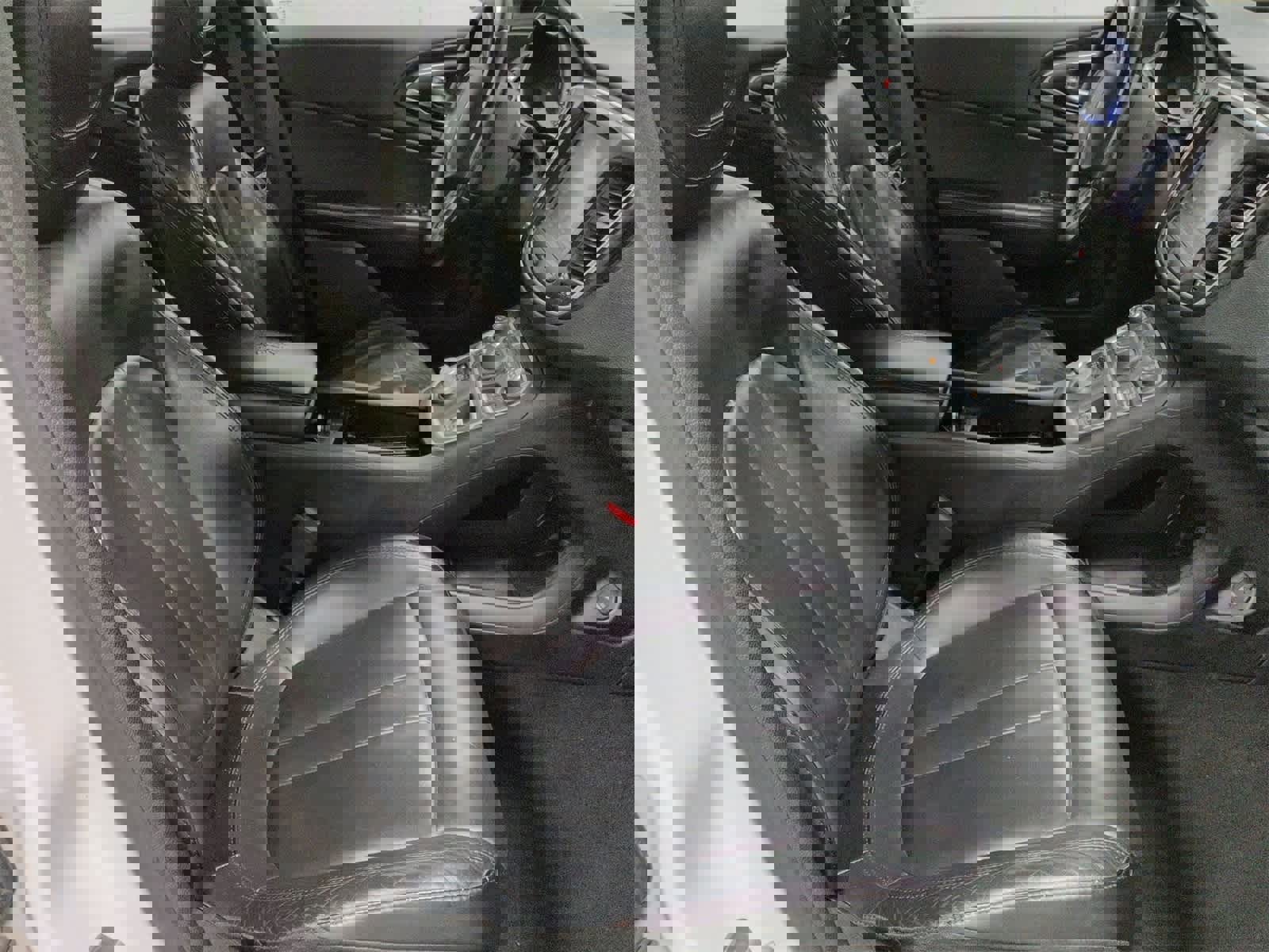 Certified 2017 Chrysler 200 Limited Platinum image 22