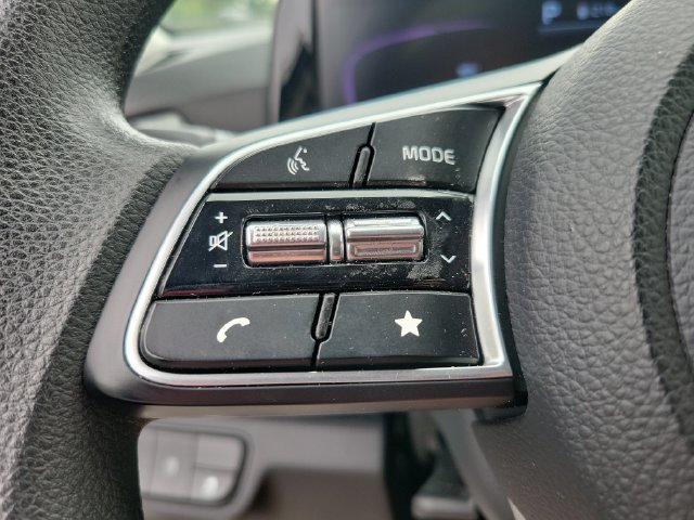 Used 2026 Kia Seltos LX FWD image 24