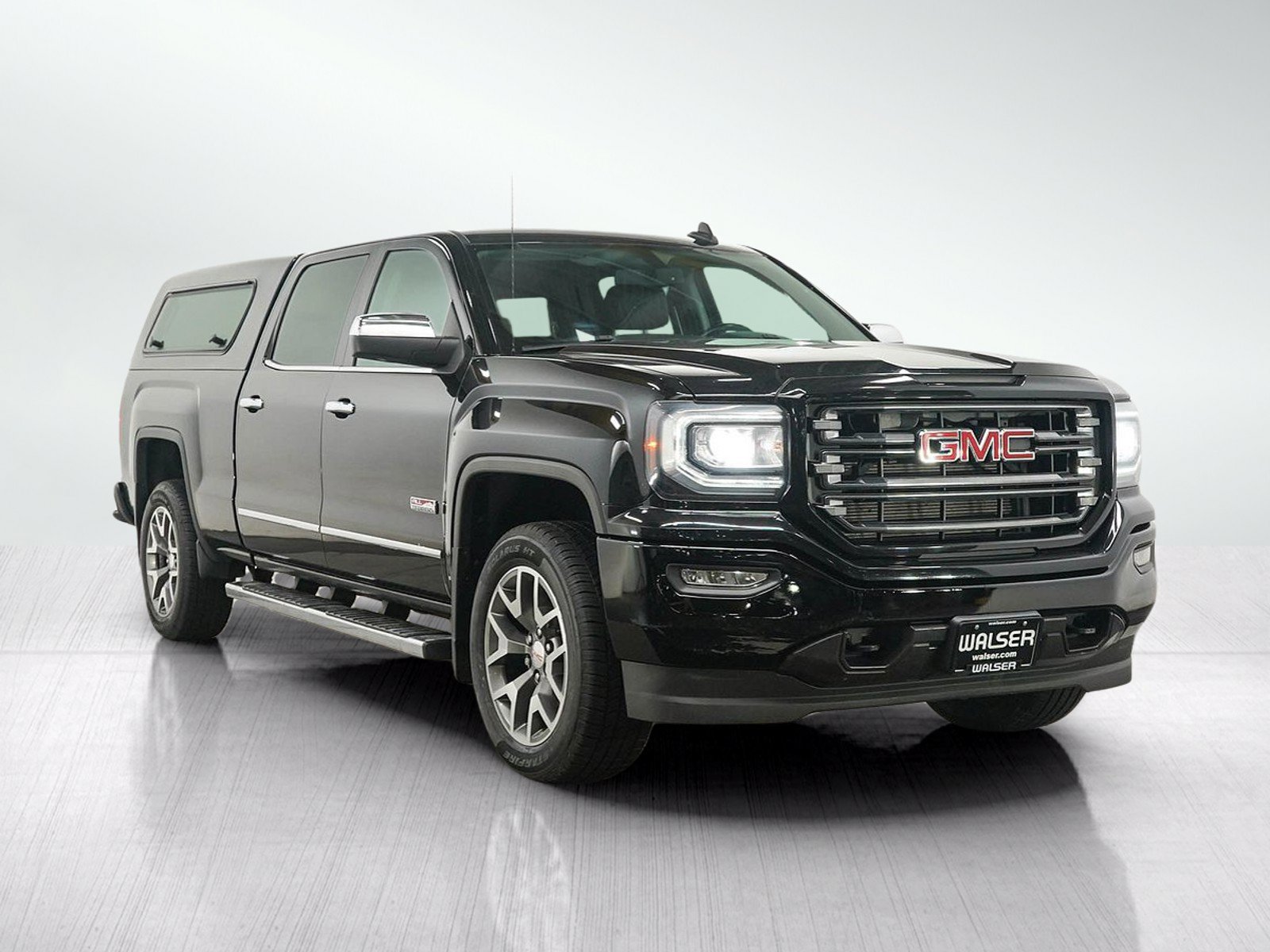 Used 2016 GMC Sierra 1500 SLE w/ All-Terrain Package AWD/4WD image 7
