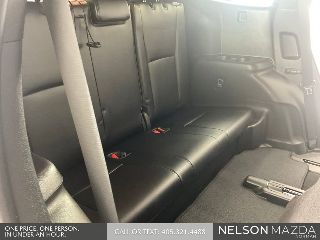 Used 2022 Toyota Highlander XSE FWD image 34