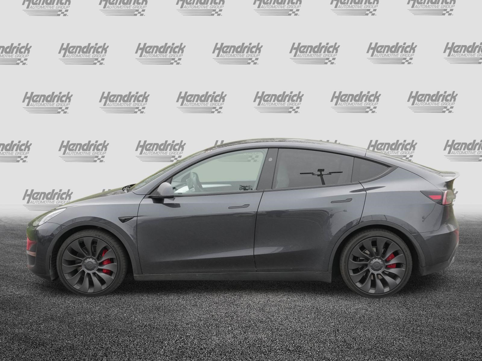 Used 2024 Tesla Model Y Performance image 6