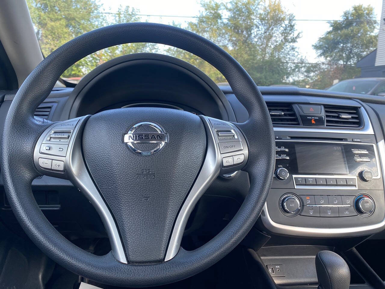 Used 2017 Nissan Altima 2.5 S w/ Power Driver Seat Package FWD image 18