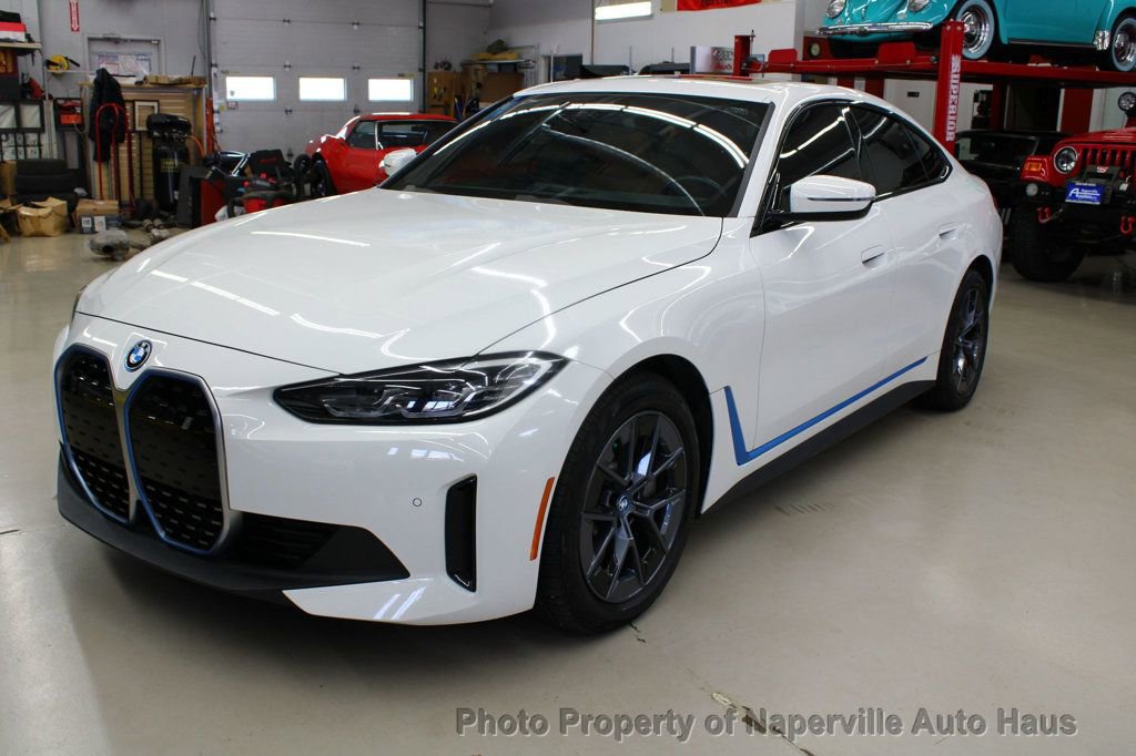 Used 2023 BMW i4 eDrive40 w/ Premium Package image 3