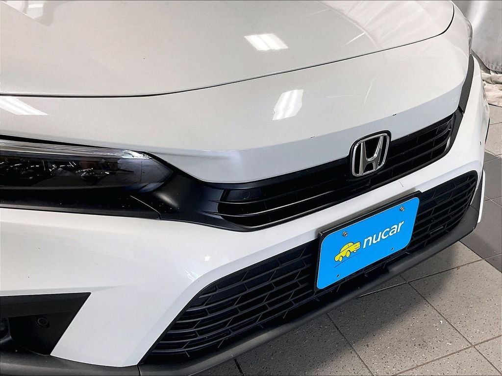 Used 2023 Honda Civic Touring image 32