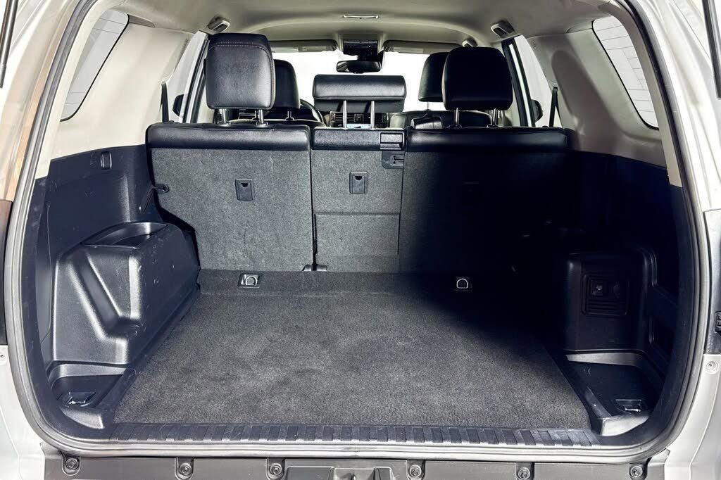 Used 2024 Toyota 4Runner TRD Off-Road Premium image 16