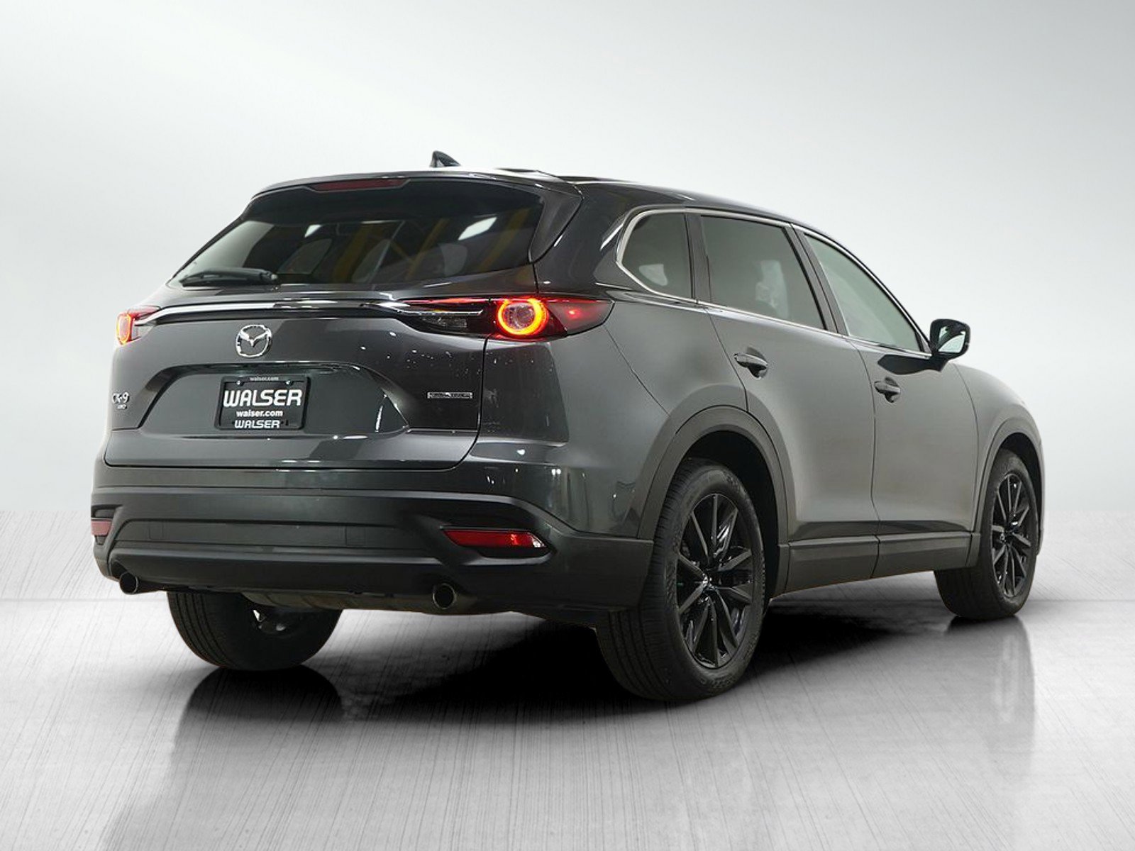 Used 2023 MAZDA CX-9 Touring Plus image 5